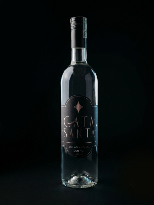GATA SANTA CACHAÇA BRANCA 750ML
